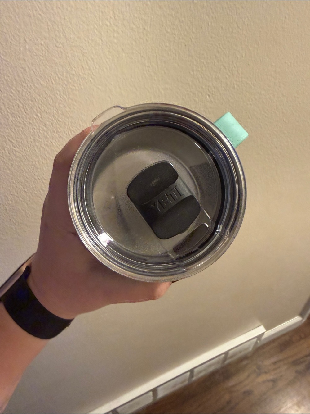 Yeti Seafoam Travel Mug - Aqua Green Insulated Cup - Picture 2 of 4
